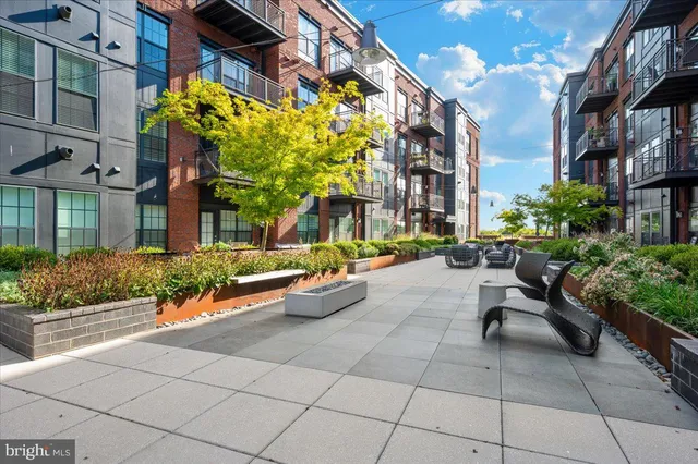 $425,000 | 502 Diamondback Drive, Unit 502, Gaithersburg, MD 20878