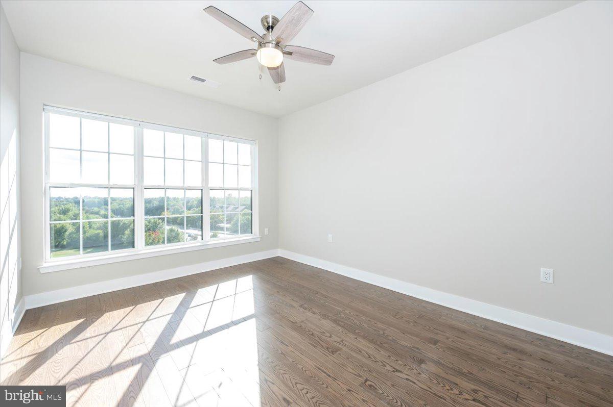 502 Diamondback Drive, Unit 502 Gaithersburg, MD 20878 - Photo 9 of 50