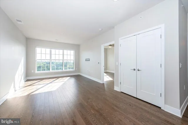 $425,000 | 502 Diamondback Drive, Unit 502, Gaithersburg, MD 20878