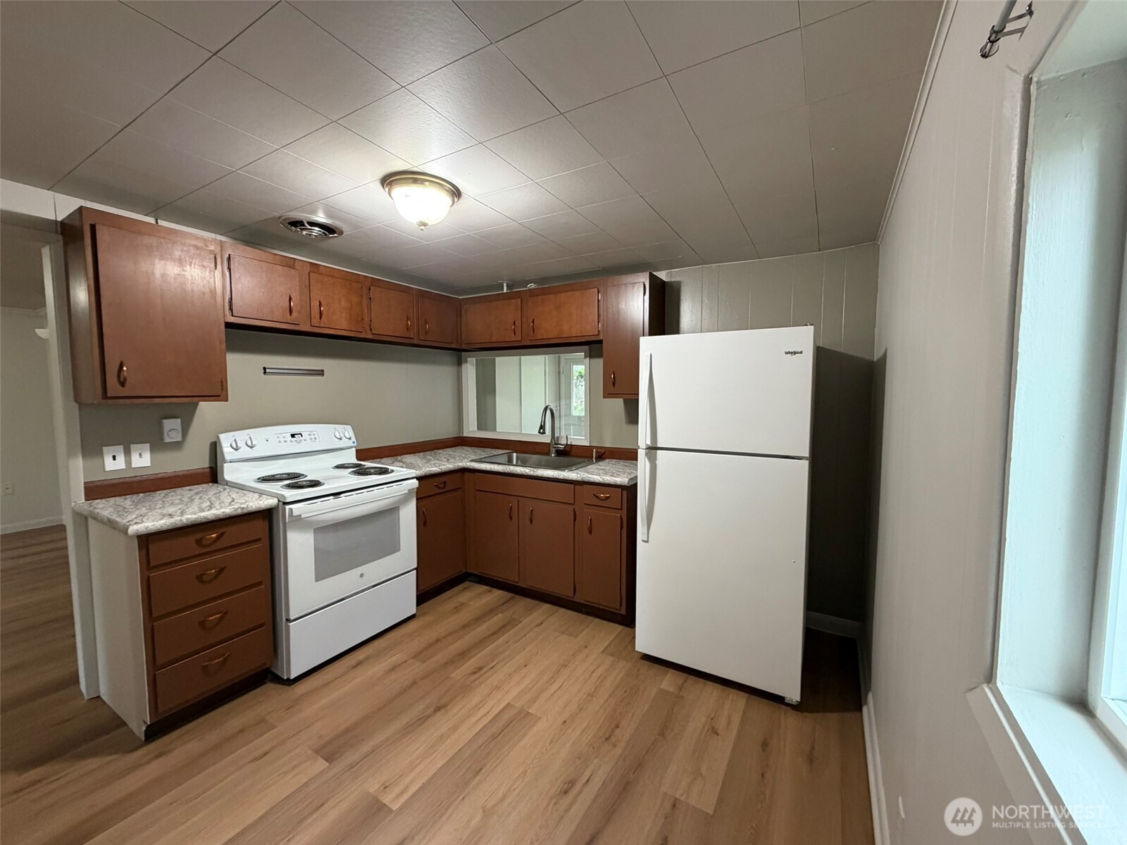16797 Donnelly Road, Unit A Mount Vernon, WA 98273 - Photo 22 of 36