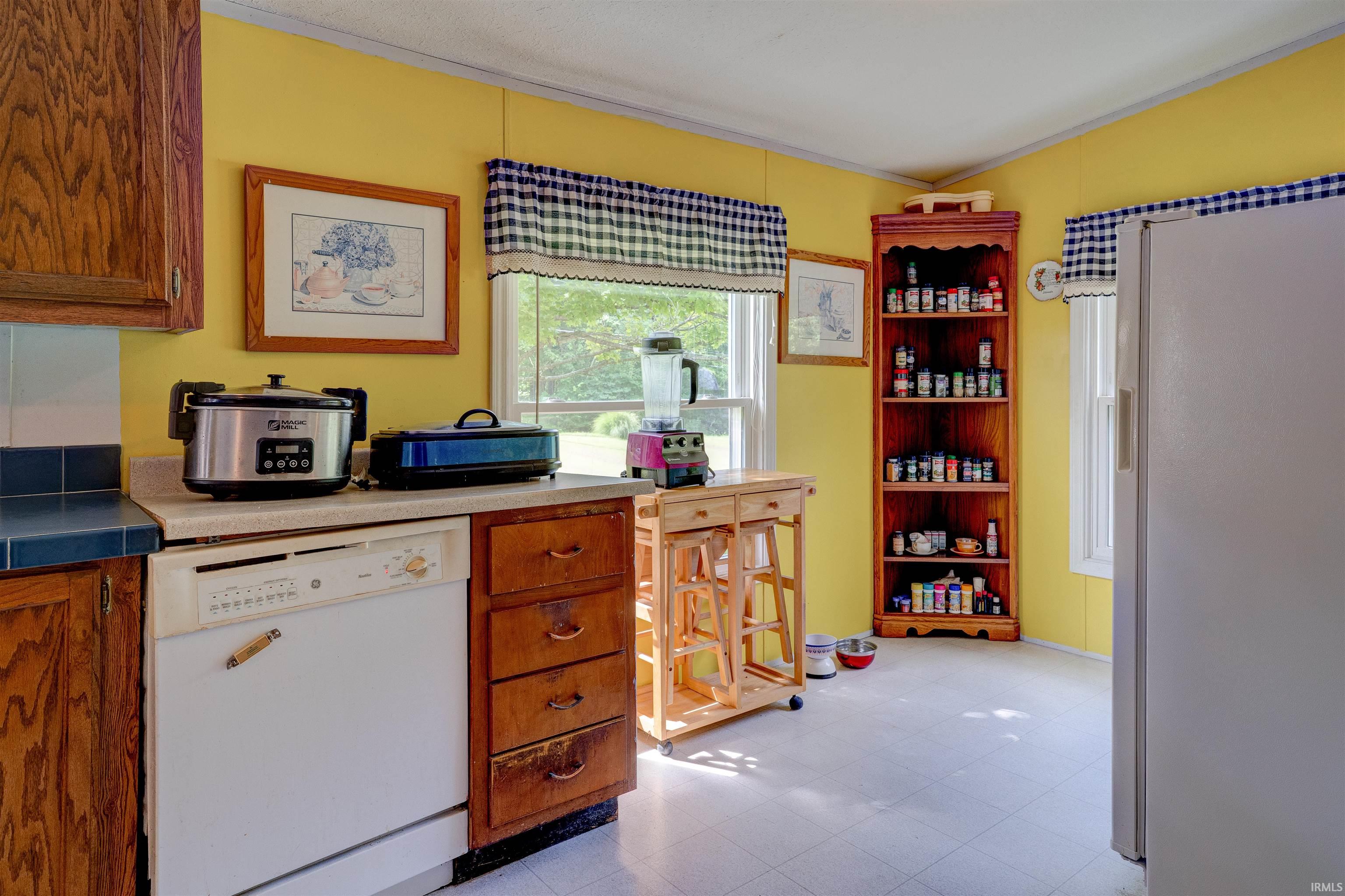 6146 Scotch Pine Road Cannelton, IN 47520 - Photo 14 of 36