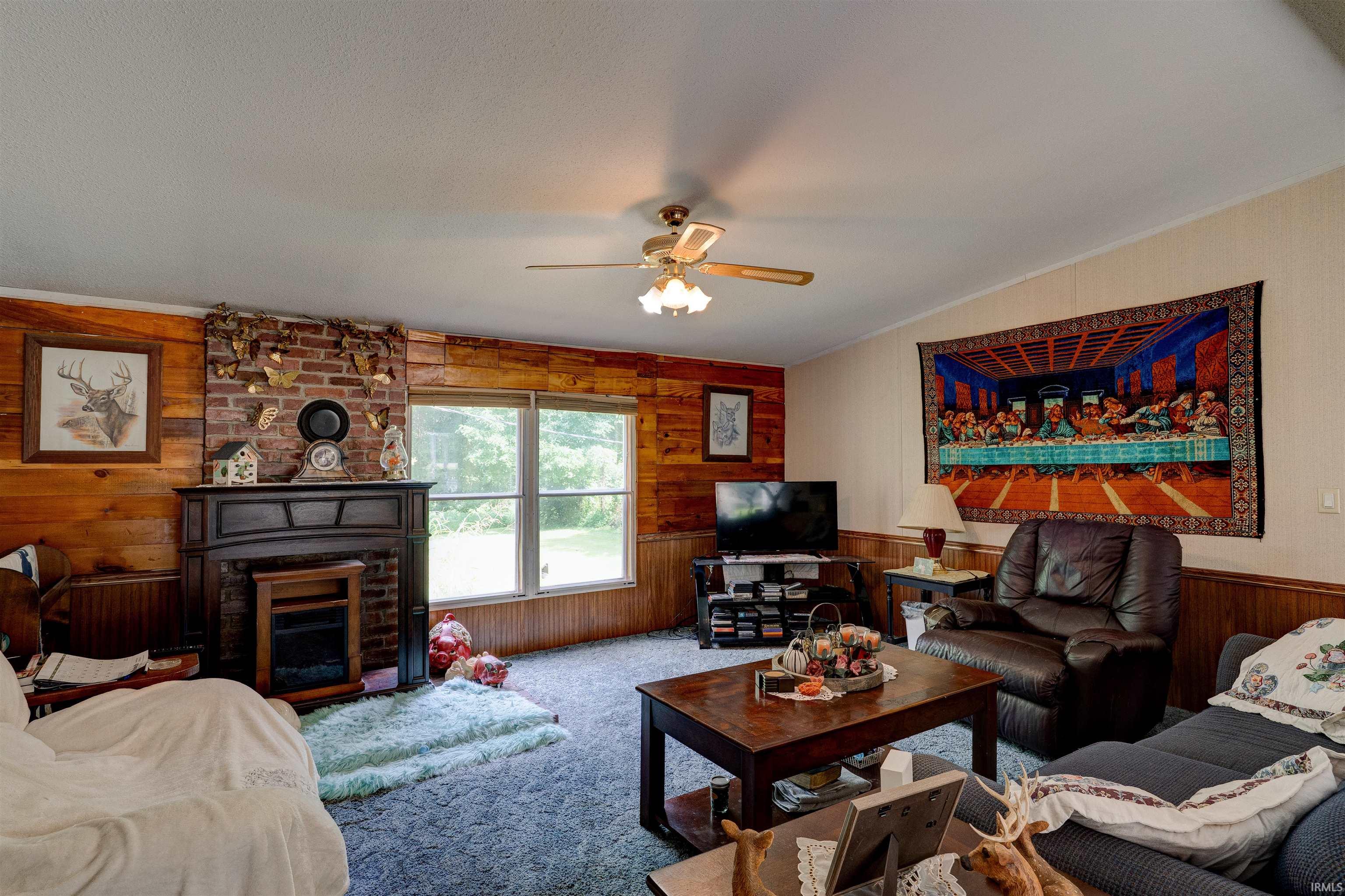 6146 Scotch Pine Road Cannelton, IN 47520 - Photo 5 of 36