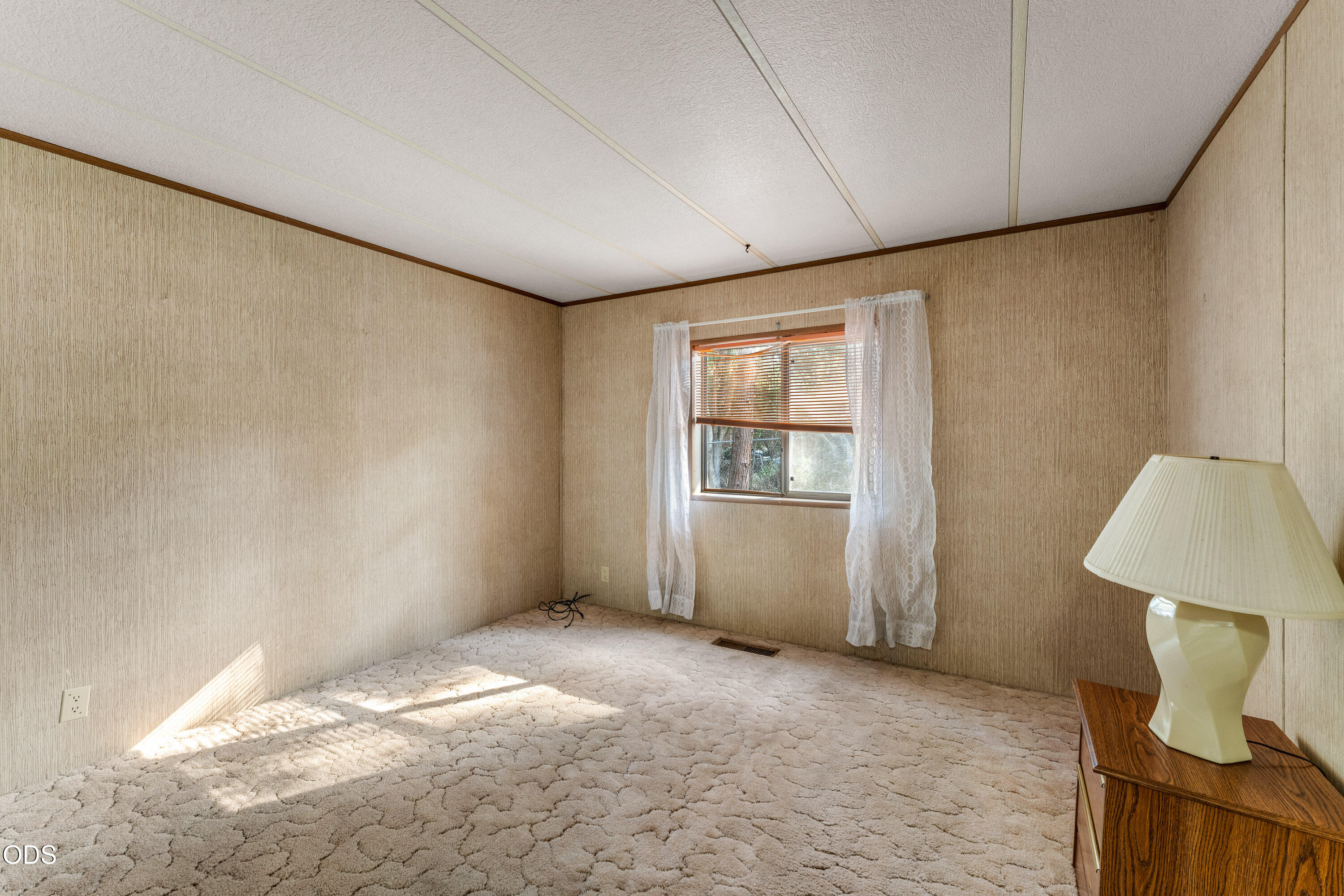 415 Whiteridge Road Grants Pass, OR 97527 - Photo 11 of 30 Gallery Image 11