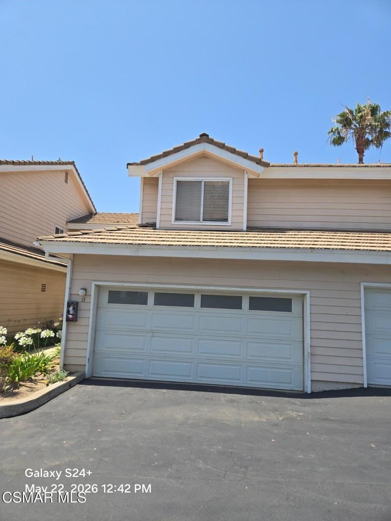 2762 Erringer Road, Unit 15 Simi Valley, CA 93065 - Photo 2 of 12