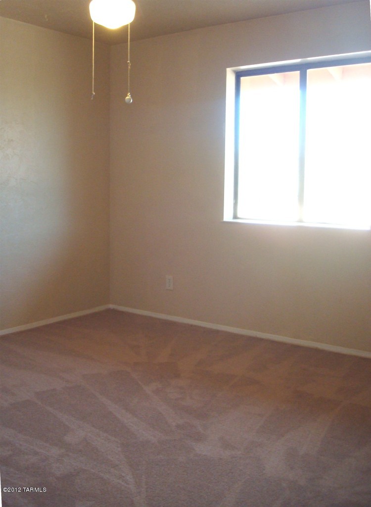 1945 West Sunkist Road Tucson, AZ 85755 - Photo 10 of 24 Gallery Image 10