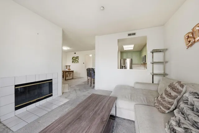 $898,000 | 607 Arcadia Terrace, Unit 204, Sunnyvale, CA 94085