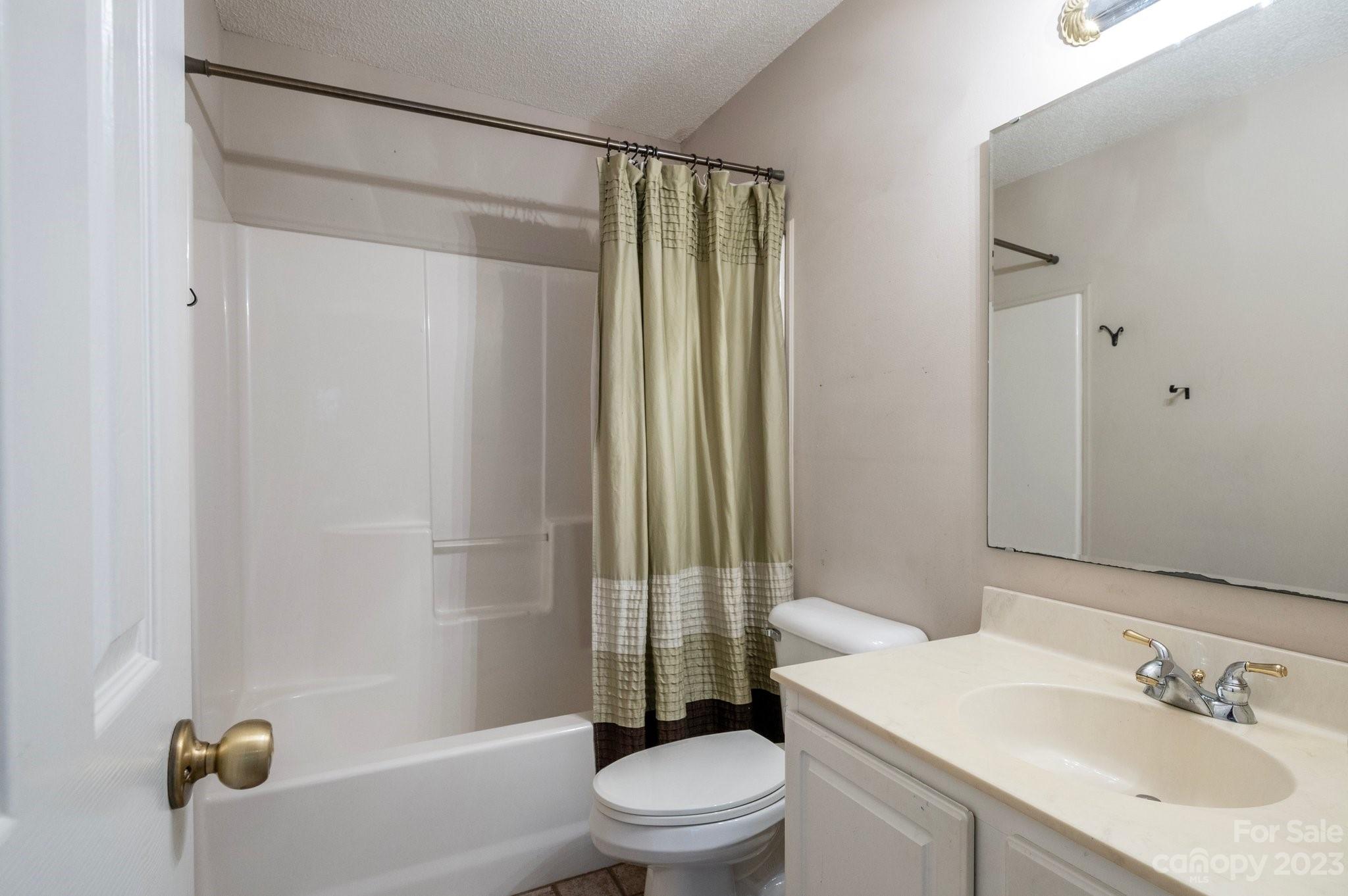 71 Mountain Ridge Lane Fletcher, NC 28732 - Photo 19 of 30 Gallery Image 19