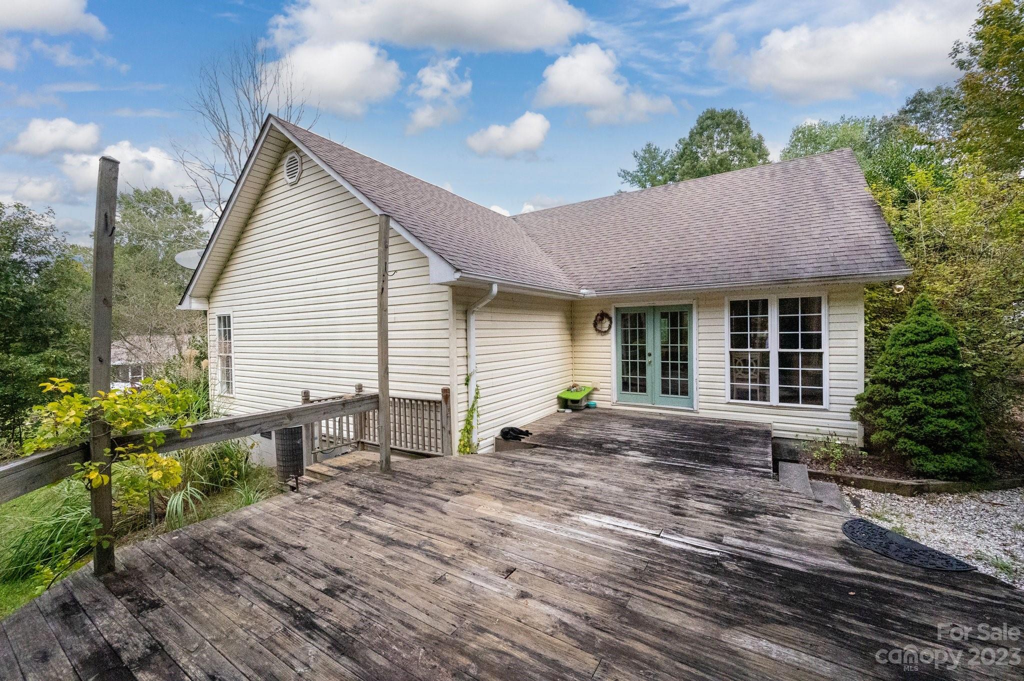 71 Mountain Ridge Lane Fletcher, NC 28732 - Photo 27 of 30 Gallery Image 27