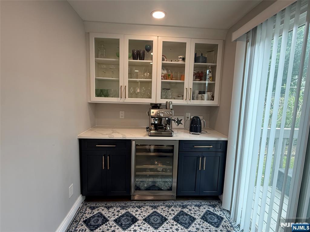 121 Newcomb Road Tenafly, NJ 07670 - Photo 11 of 28