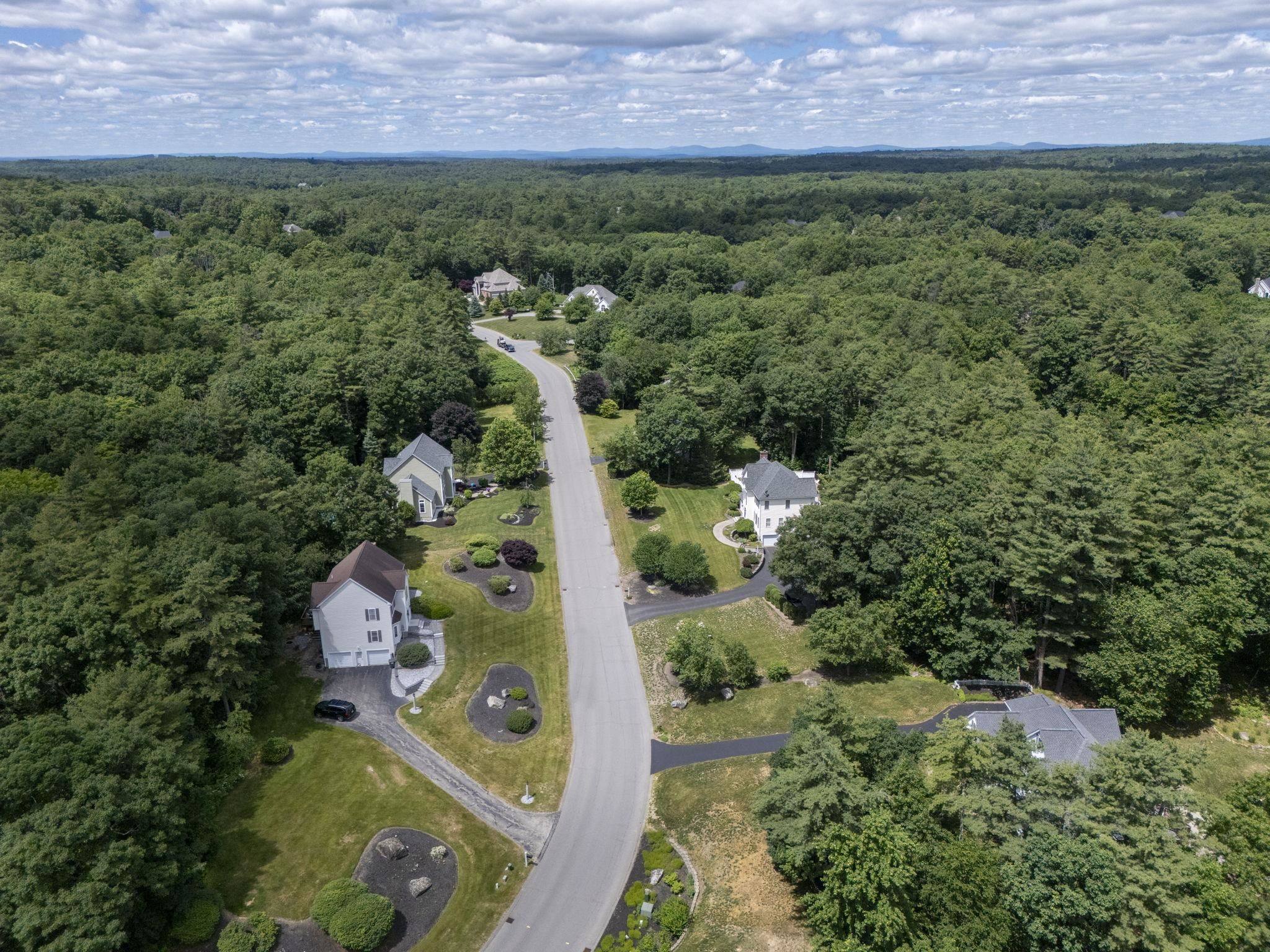 84 Searles Road Windham, NH 03087 - Photo 50 of 54