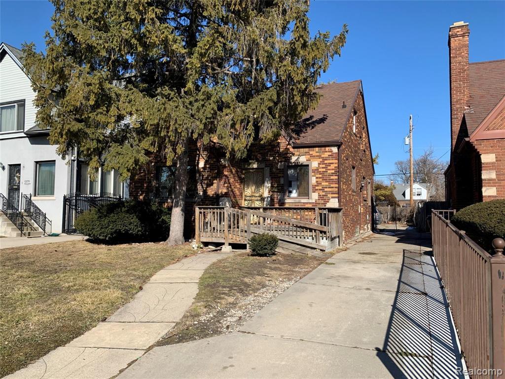 5564 Audubon Road Detroit, MI 48224 - Photo 2 of 16