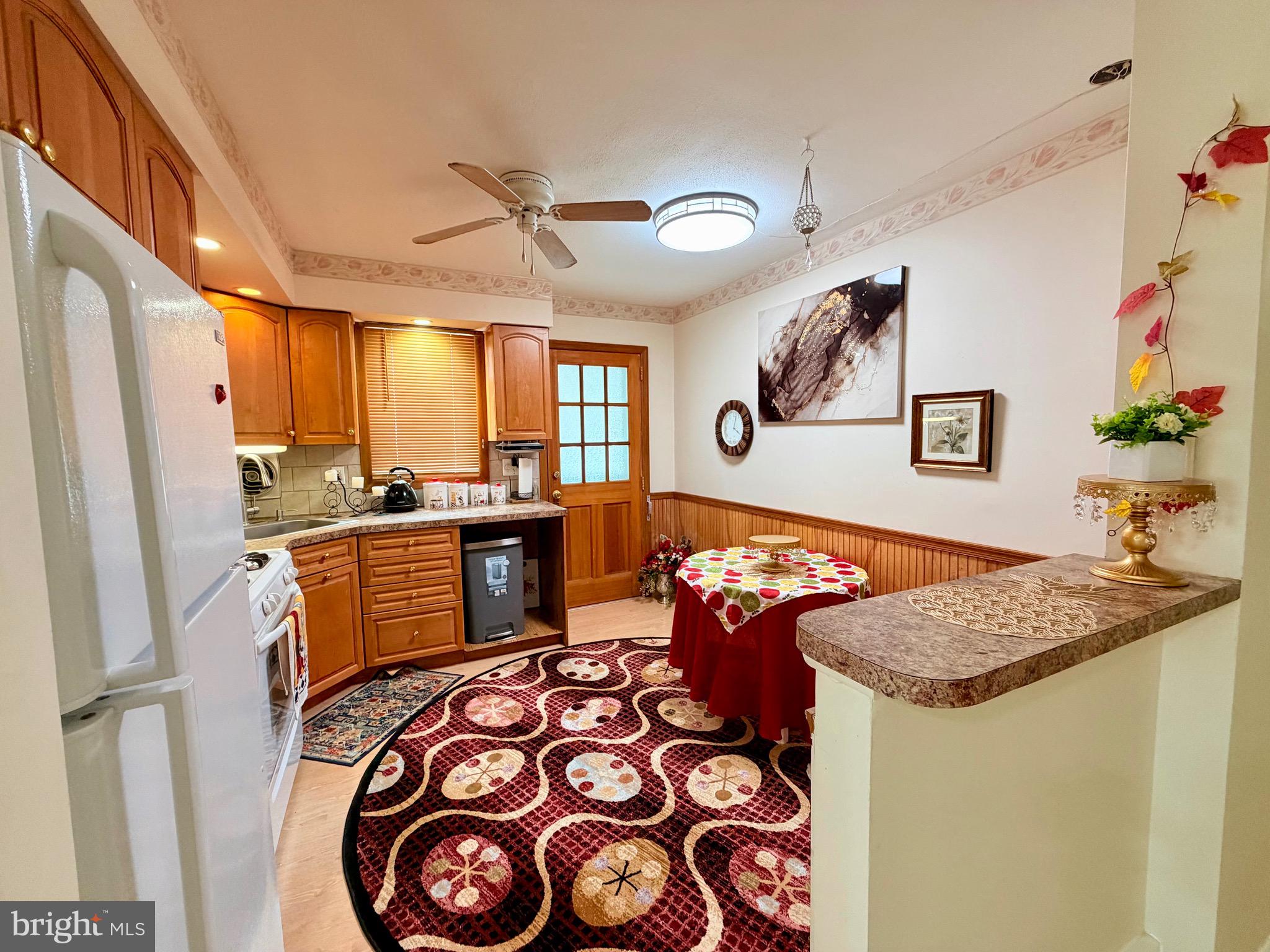 1437 Napfle Avenue Philadelphia, PA 19111 - Photo 14 of 43