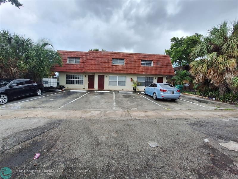 5911 Northwest 20th St  