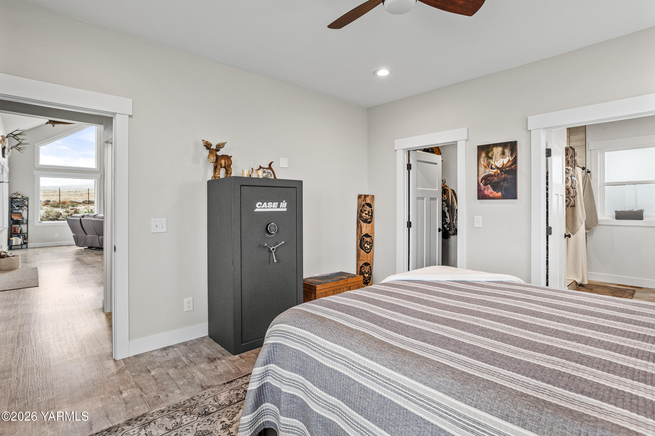 517 Game Ridge Road Selah, WA 98942 - Photo 25 of 72 a bedroom with a bed and a view of bathroom