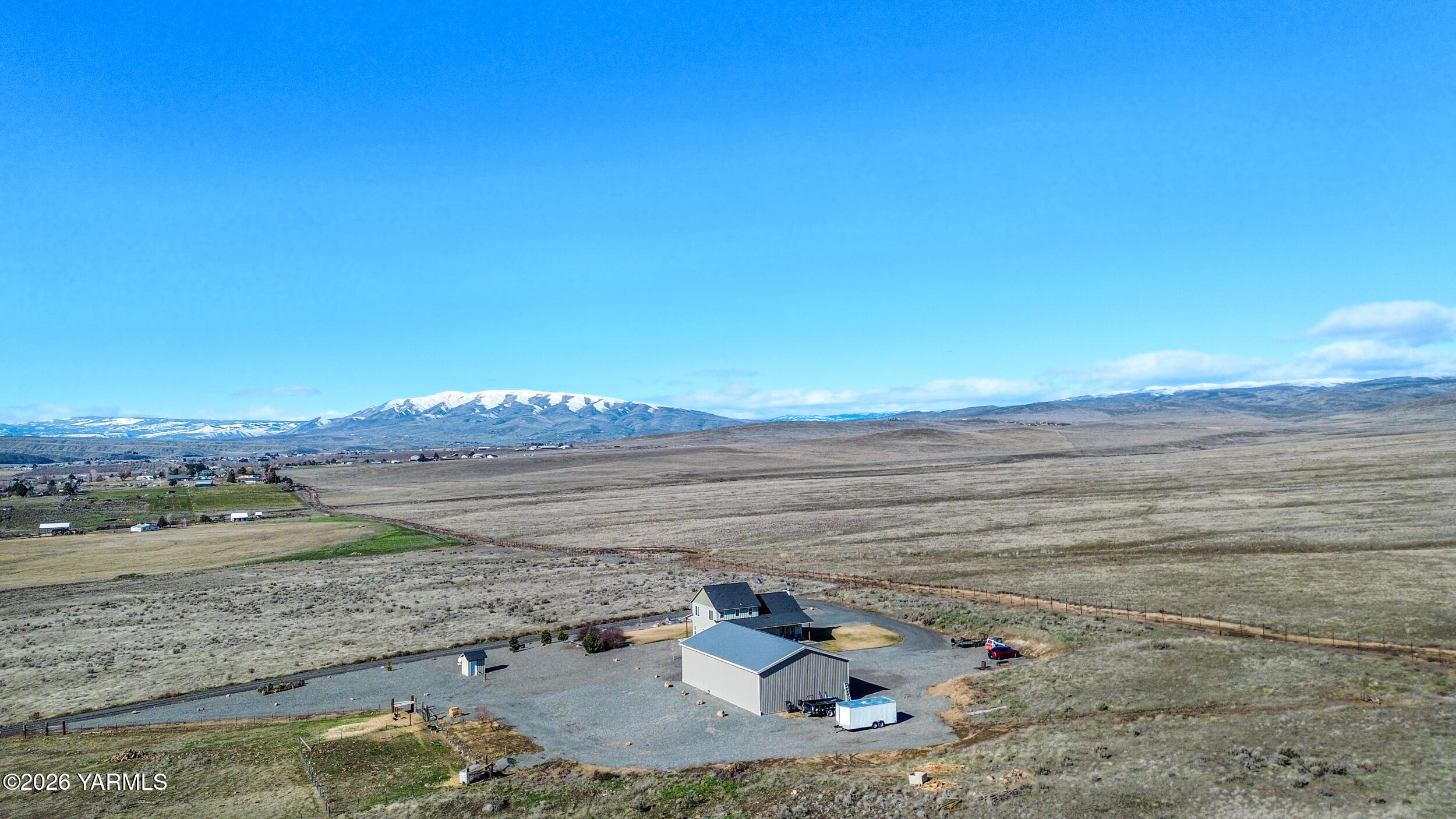 517 Game Ridge Road Selah, WA 98942 - Photo 59 of 72 a view of an ocean and beach