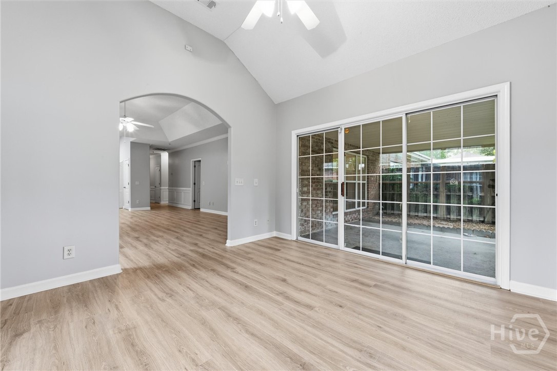 11 Wild Heron Villas Road Savannah, GA 31419 - Photo 18 of 45 Fabulous light and bright living space!