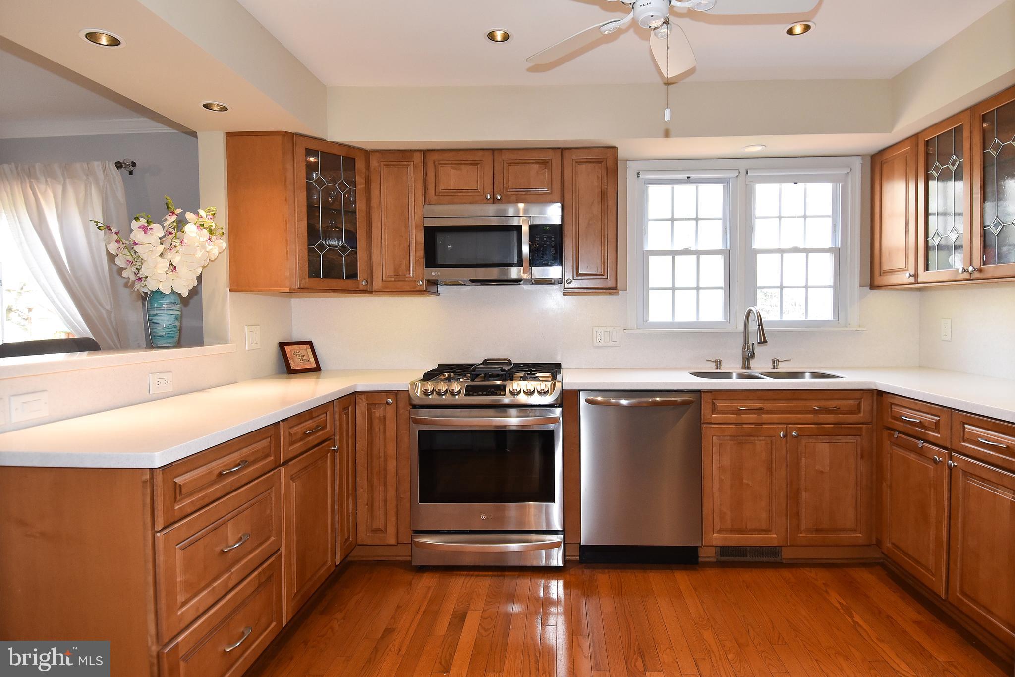 6139 Campfire Columbia, MD 21045 - Photo 2 of 57