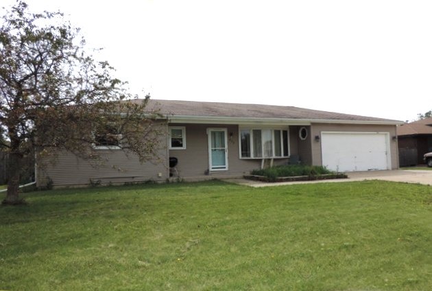 932 Barnside Road New Lenox, IL 60451 - Photo 1 of 8