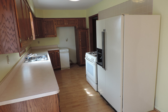 932 Barnside Road New Lenox, IL 60451 - Photo 5 of 8