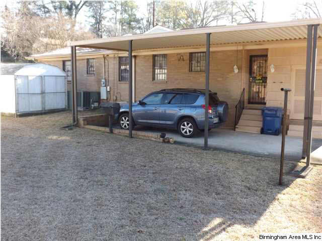 1108 Glenfield Road Fairfield, AL 35064 - Photo 8 of 12