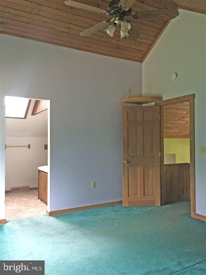 5111 Spring Road York, PA 17406 - Photo 5 of 7 Gallery Image 5