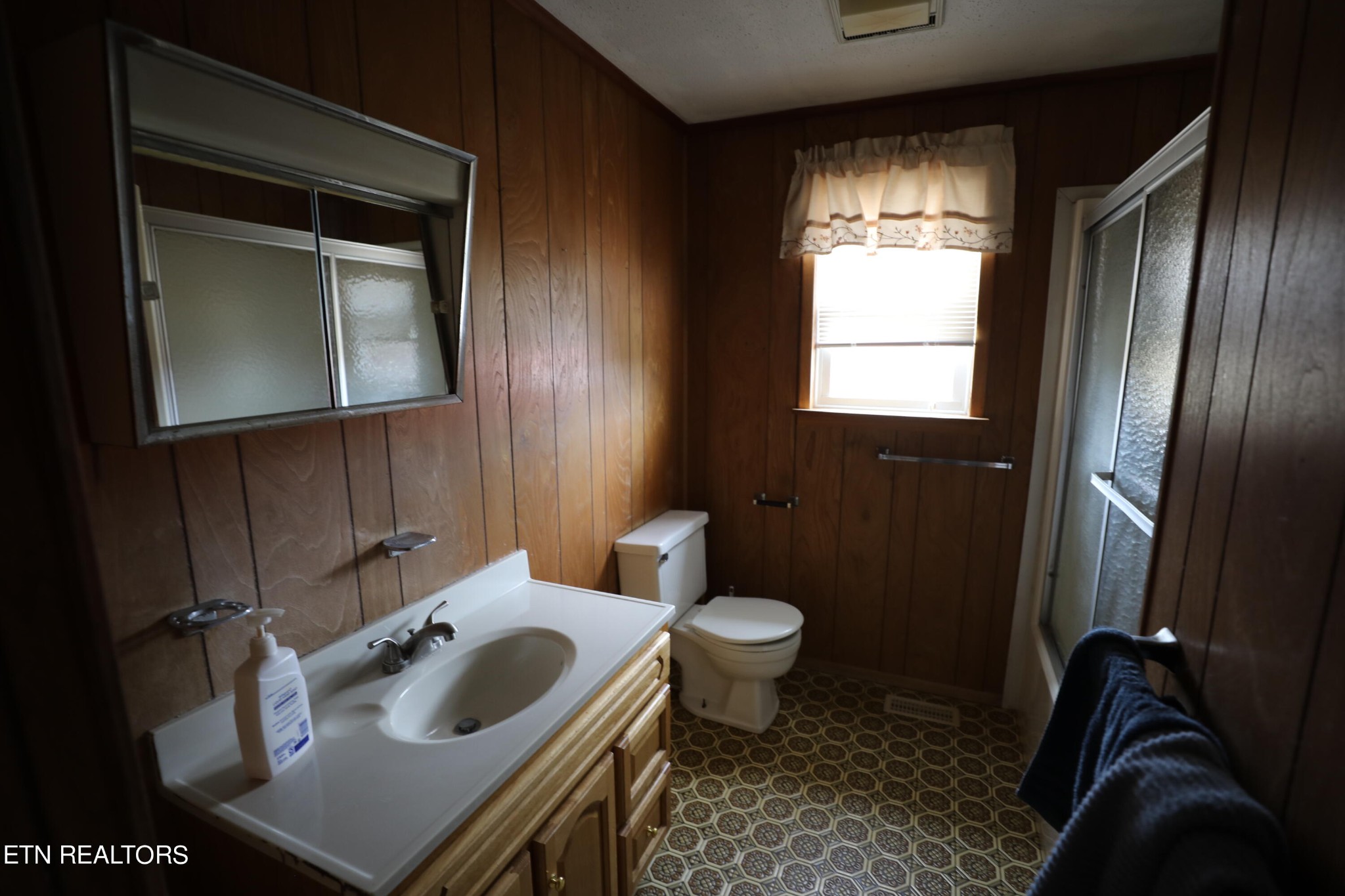 620 Ridge Road Madisonville, TN 37354 - Photo 21 of 47 Gallery Image 21