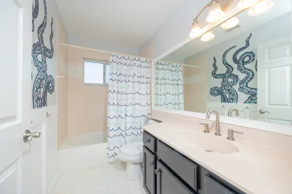 $535,000 | 7 Deerwood Street, Palm Coast, FL 32137