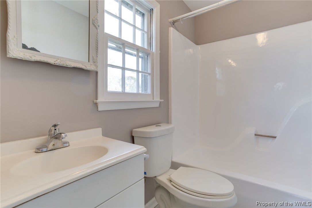 344 Woodland Road Hampton, VA 23663 - Photo 20 of 36 Gallery Image 20