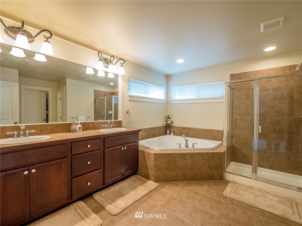 16621 41st Avenue Southeast Bothell, WA 98012 - Photo 15 of 24