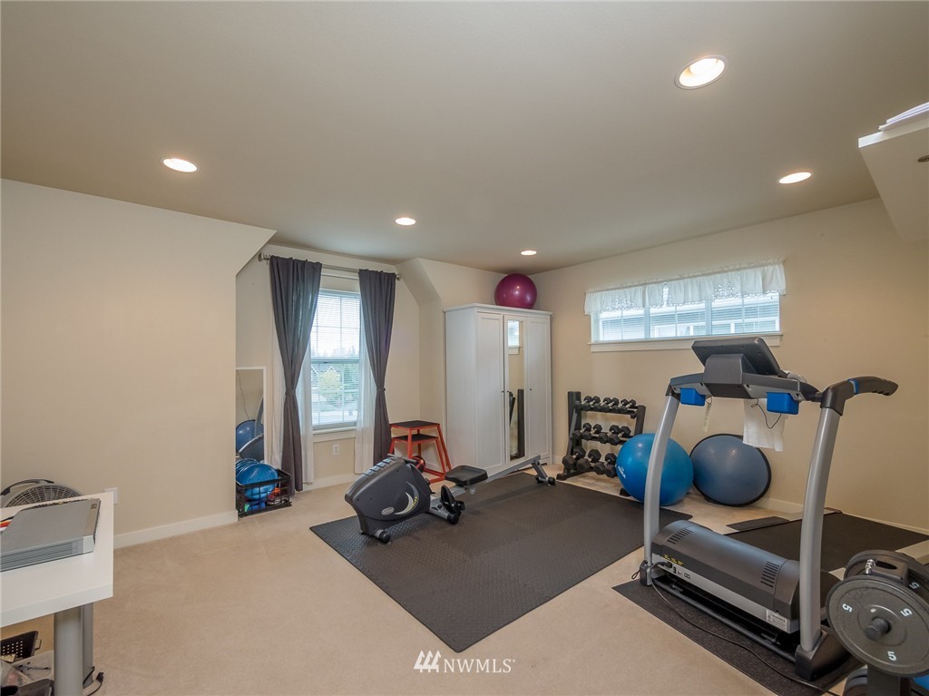 16621 41st Avenue Southeast Bothell, WA 98012 - Photo 18 of 24