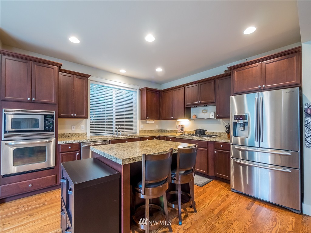 16621 41st Avenue Southeast Bothell, WA 98012 - Photo 7 of 24