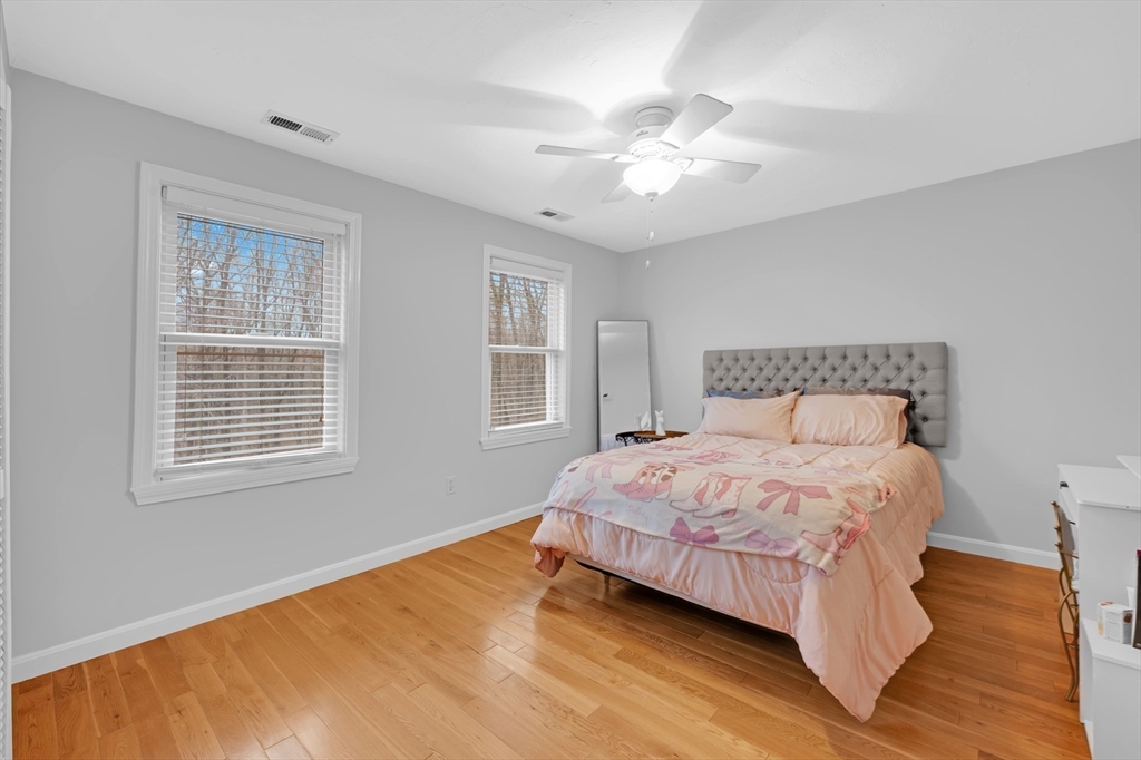 32 Sibley Road Sutton, MA 01590 - Photo 17 of 31