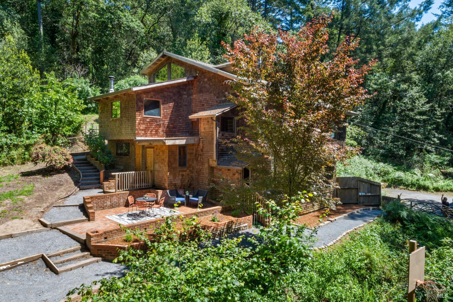805 Wagnon Road Sebastopol, CA 95472 - Photo 3 of 56