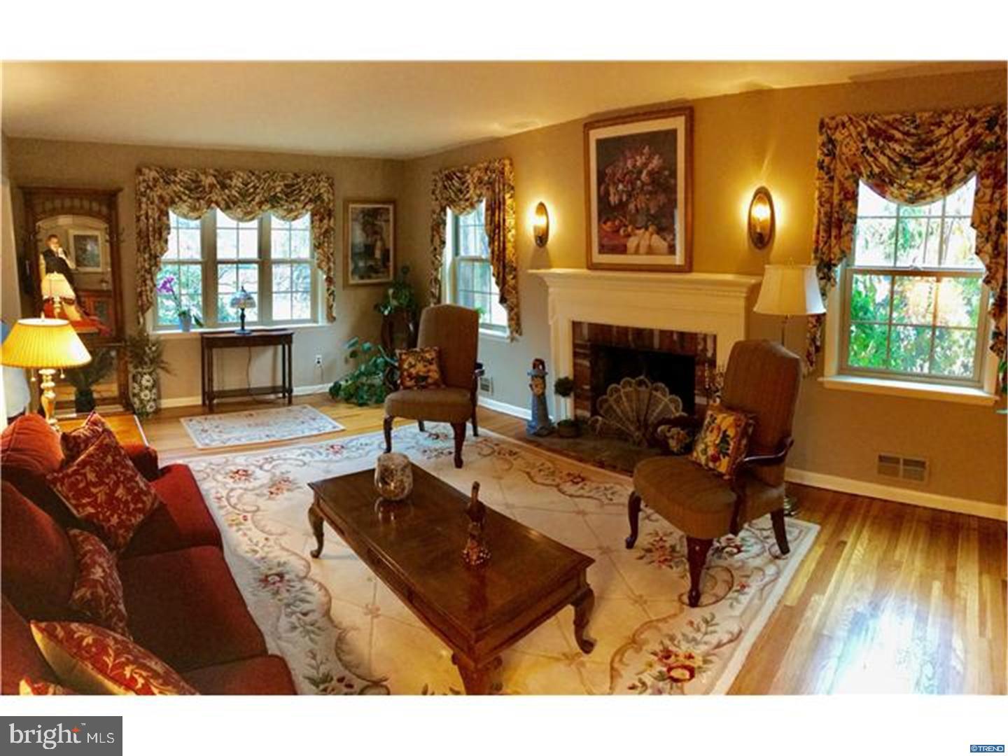 3091 Heather Road Broomall, PA 19008 - Photo 5 of 6