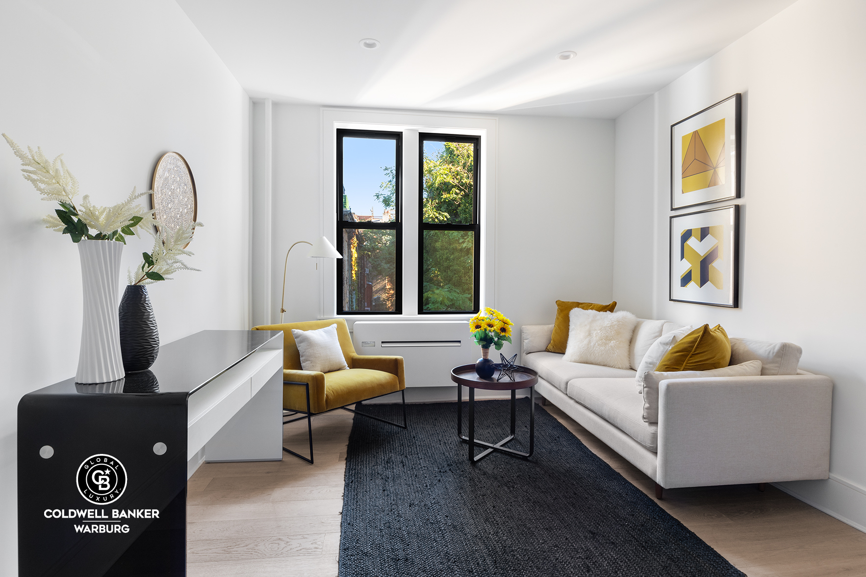 458 West 20th St Unit 4D  