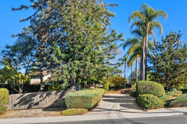 $1,150,000 | 2006 Catalina Avenue, Vista, CA 92084