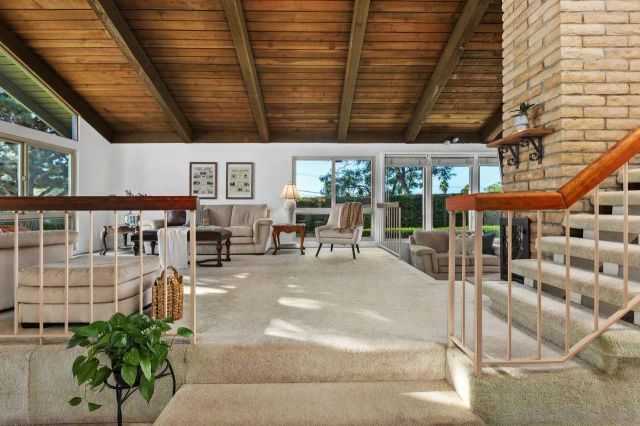 $1,150,000 | 2006 Catalina Avenue, Vista, CA 92084