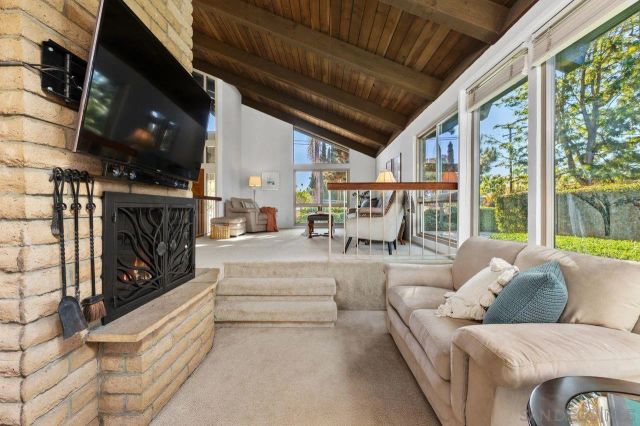 $1,150,000 | 2006 Catalina Avenue, Vista, CA 92084