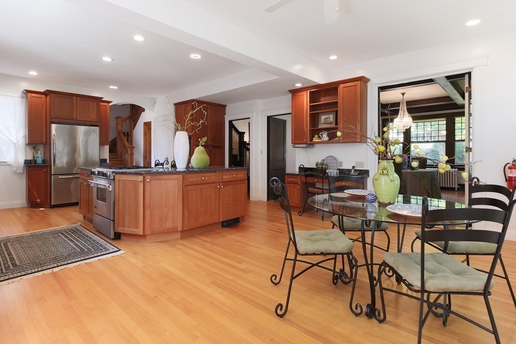 21 Kenilworth Road Worcester, MA 01602 - Photo 18 of 42