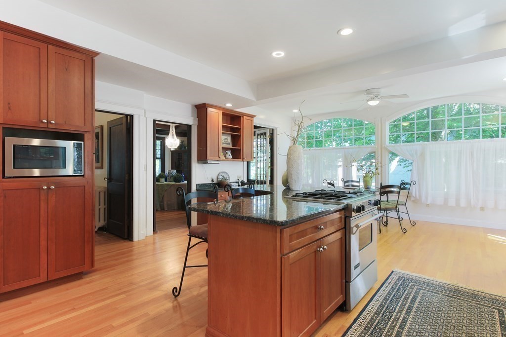 21 Kenilworth Road Worcester, MA 01602 - Photo 19 of 42