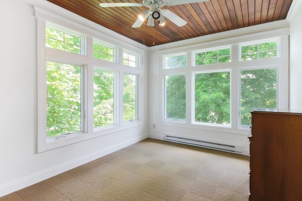 21 Kenilworth Road Worcester, MA 01602 - Photo 34 of 42