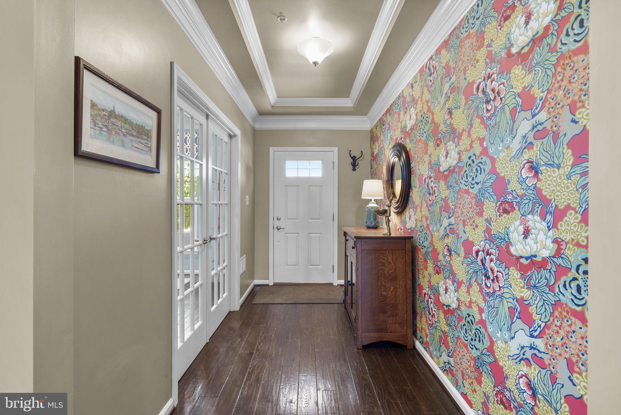6 Gaver Way Middletown, MD 21769 - Photo 4 of 72 Foyer