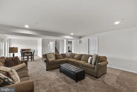 $820,000 | 6 Gaver Way, Middletown, MD 21769