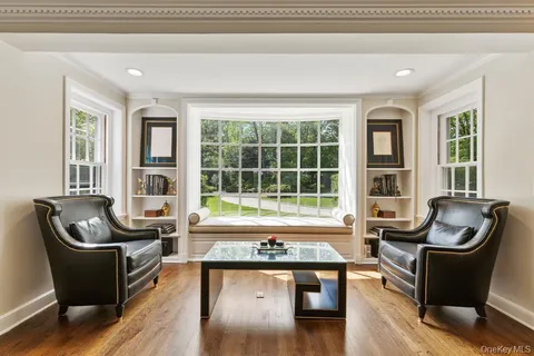 $5,995,000 | 8 Boxwood Lane, Rye, NY 10580