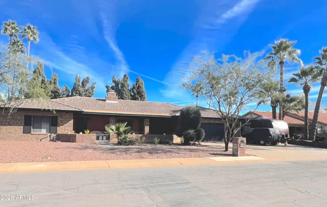 $888,000 | 16213 North 1st Avenue, Phoenix, AZ 85023