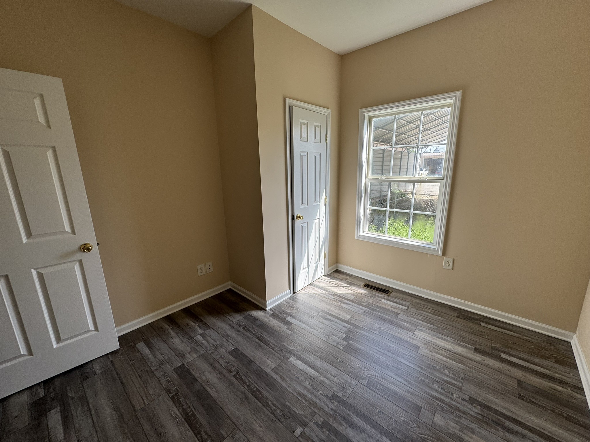 203 Goodloe Street Mount Pleasant, TN 38474 - Photo 8 of 16
