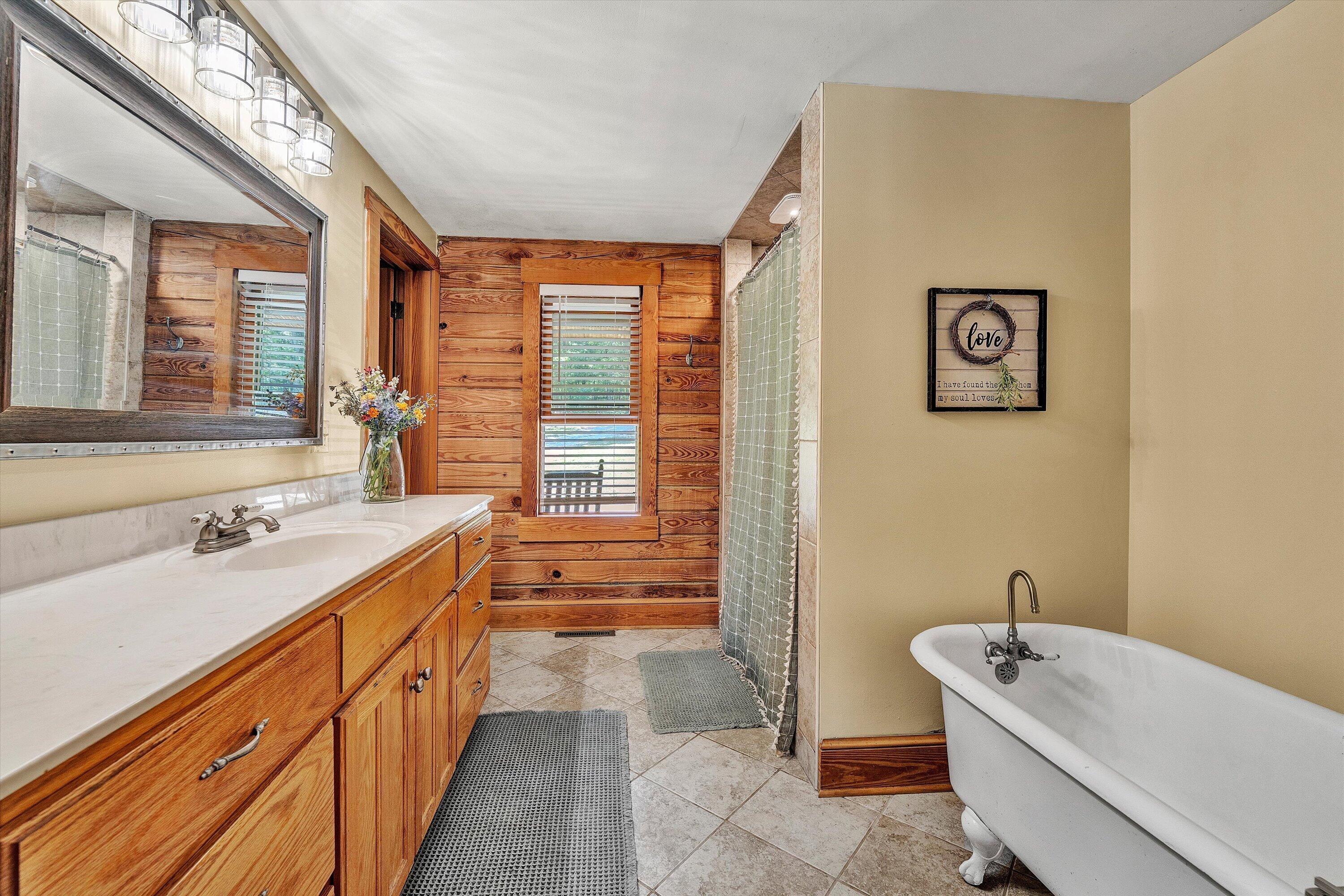 180 Thompson Ridge Circle Ferrum, VA 24088 - Photo 28 of 74 Primary Suite