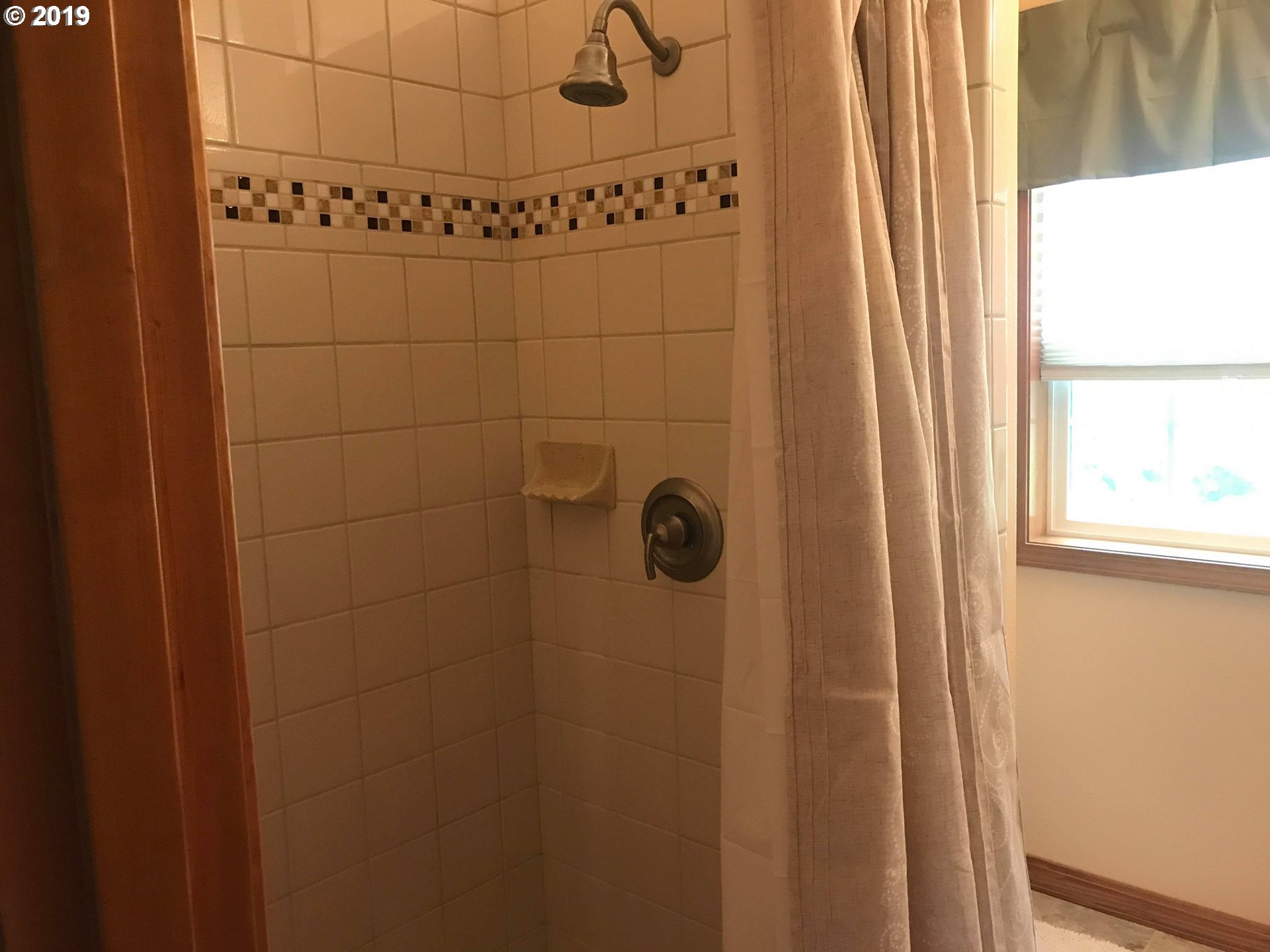 16730 Thompson Road Brookings, OR 97415 - Photo 11 of 30 Gallery Image 11