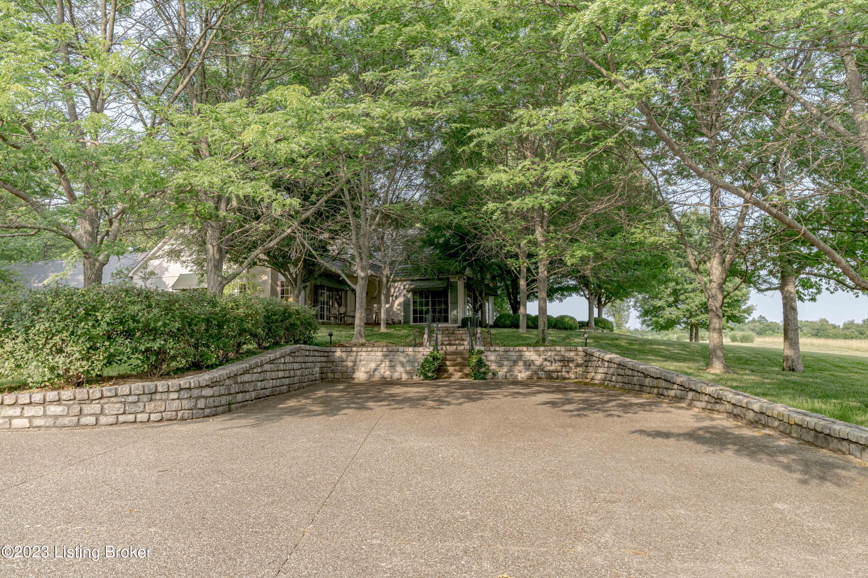 1301 Todds Point Road Simpsonville, KY 40067 - Photo 36 of 147 DSC09937