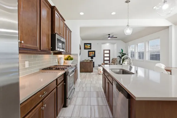 $2,100 | 23223 Teton Glen Lane, Katy, TX 77493